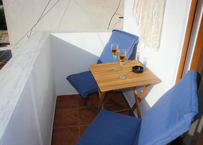 Castel Easy Parking Nearby Apartment Gjirokastër