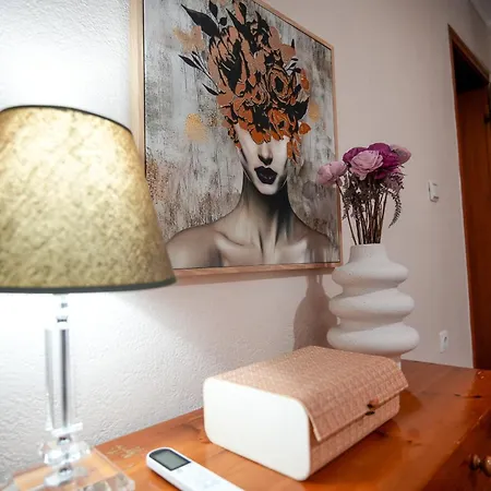 Castel &cozy & Easy Parking Gjirokaster