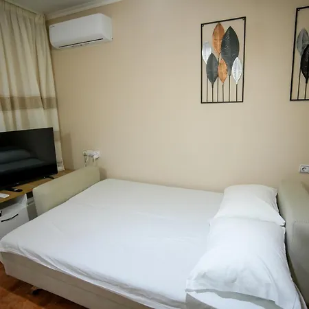 Apartment Castel &cozy & Easy Parking Gjirokaster