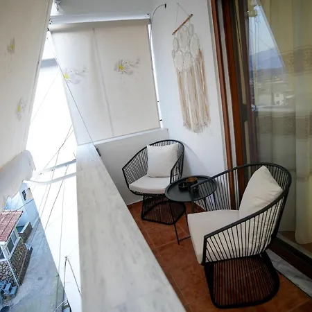 Apartment Castel &cozy & Easy Parking Gjirokaster