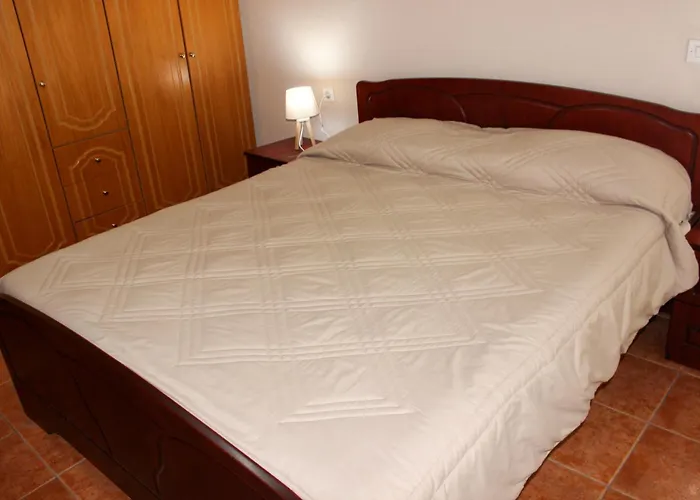 Castel Apartment Easy Parking Nearby * Gjirokastër