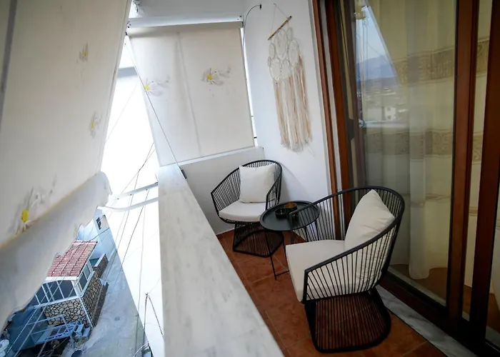 Apartment Castel Easy Parking Nearby Gjirokaster